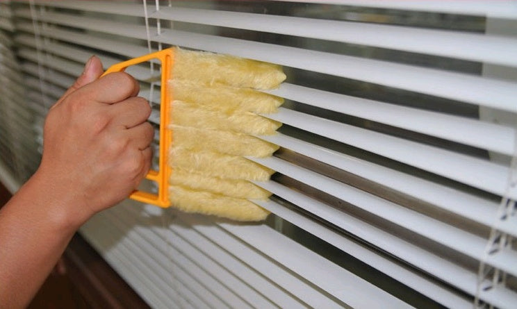 Removable and Washable Blinds Brush