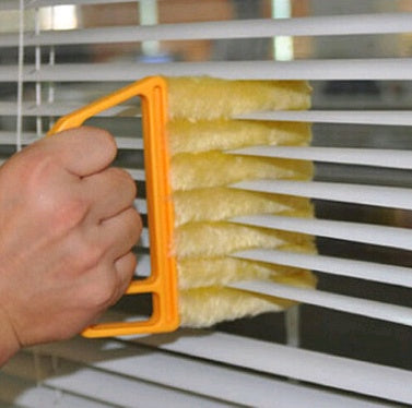 Removable and Washable Blinds Brush